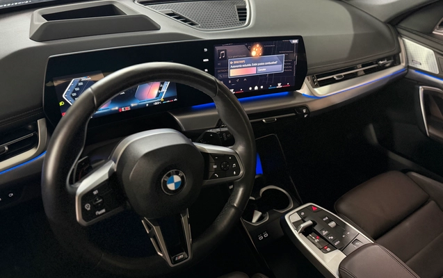 imagem-https://www.socarrao.com.br/sc-vehicle-images-prod/2781663/1787971407999-6d278962-7c48-4b3e-aa6e-db6c86cfaded.jpg