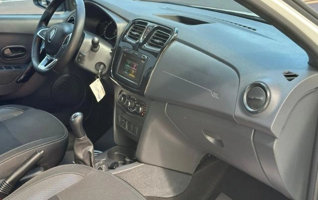 imagem-https://www.socarrao.com.br/sc-vehicle-images-prod/2781698/1785160870759-1785160789420.19.jpg