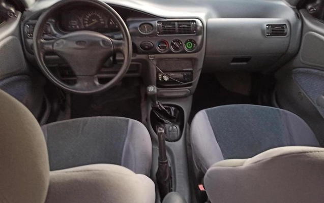 imagem-https://www.socarrao.com.br/sc-vehicle-images-prod/2781990/1790352563176-8302461_8_B_5eac9db447.jpeg