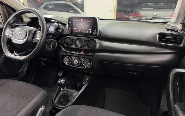 imagem-https://www.socarrao.com.br/sc-vehicle-images-prod/2783942/1788370131061-8302592_14_B_92828eaab0.jpeg