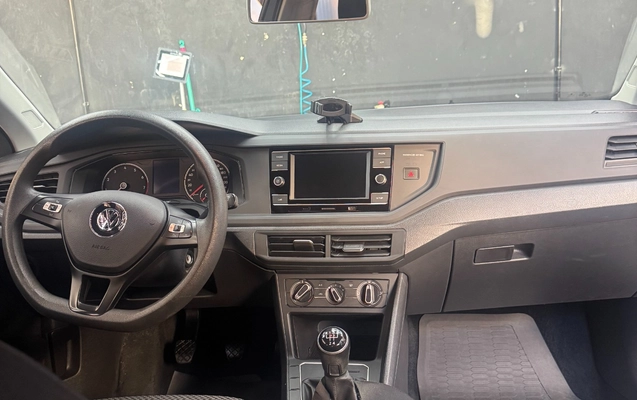 imagem-https://www.socarrao.com.br/sc-vehicle-images-prod/2784414/1784679103022-SU1HXzAyOTIuanBlZw.jpeg