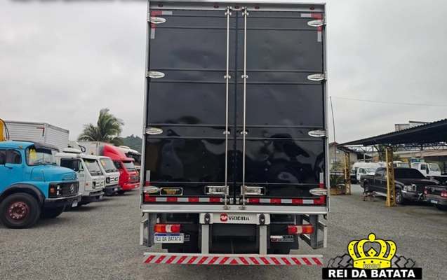 imagem-https://www.socarrao.com.br/sc-vehicle-images-prod/2795678/1784720390642-NS5qcGc.jpg