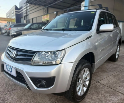 Suzuki Grand Vitara 2013 Prata — foto 1 de 3