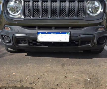 Jeep Renegade 2021 Verde — foto 1 de 3