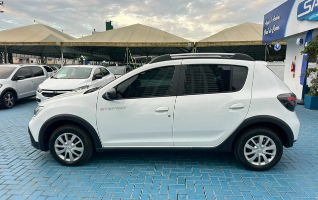imagem-https://www.socarrao.com.br/sc-vehicle-images-prod/2796496/1788898152469-49acd01c78664e19b39d001fe5a3cfc1_1784724372577.jpg