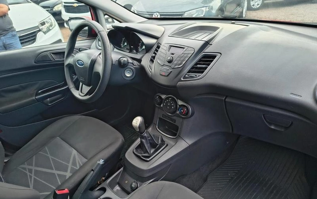 imagem-https://www.socarrao.com.br/sc-vehicle-images-prod/2796959/1784727535973-8244367_4_B_3f23a98ee2.jpeg