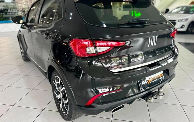 imagem-https://www.socarrao.com.br/sc-vehicle-images-prod/2797008/1786553590916-8301944_7_B_41116bf452.jpeg