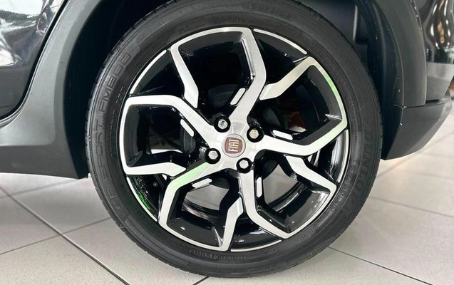 imagem-https://www.socarrao.com.br/sc-vehicle-images-prod/2797008/1786553590919-8301944_9_B_6813d50936.jpeg