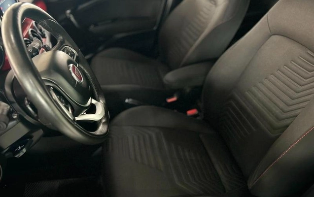 imagem-https://www.socarrao.com.br/sc-vehicle-images-prod/2797008/1786553590923-8301944_11_B_4c62be0c83.jpeg