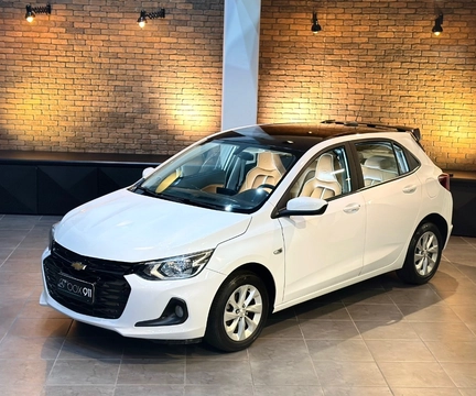 Chevrolet Onix 2020 Branco — foto 1 de 3