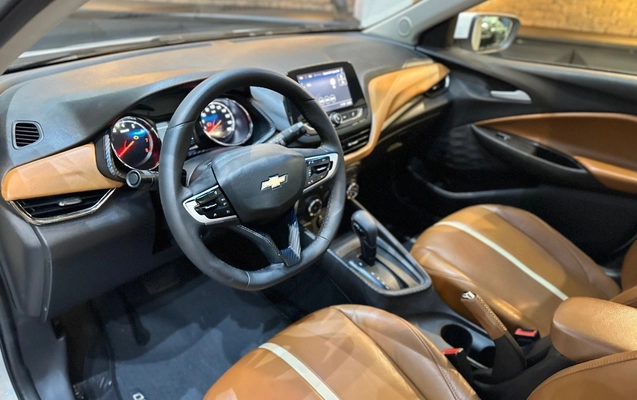 imagem-https://www.socarrao.com.br/sc-vehicle-images-prod/2797046/1784727846731-SU1HXzY1NjAuanBlZw.jpeg