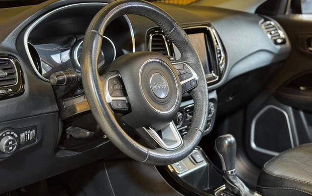 imagem-https://www.socarrao.com.br/sc-vehicle-images-prod/2797170/1786535961128-8238891_9_B_0761d79349.jpeg