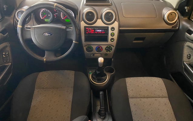 imagem-https://www.socarrao.com.br/sc-vehicle-images-prod/2797172/1784728576026-d997a88f-cf37-414b-b7d1-cdcb18669ecd.jpeg