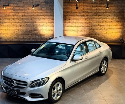 Mercedes-Benz C-180 2015 Prata — foto 1 de 3