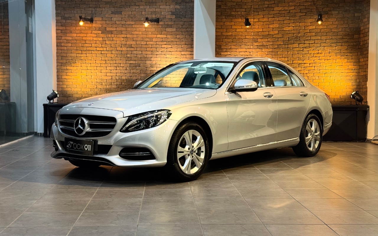 imagem-https://www.socarrao.com.br/sc-vehicle-images-prod/2797267/1784729097366-SU1HXzAwMTguanBlZw.jpeg