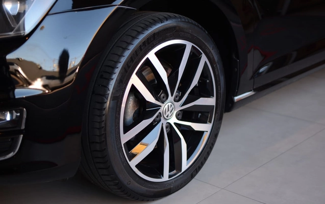 imagem-https://www.socarrao.com.br/sc-vehicle-images-prod/2797354/1785529520923-vehicle_image_1785529255_6c115867e0813fa3510af3cc81beb826.jpeg