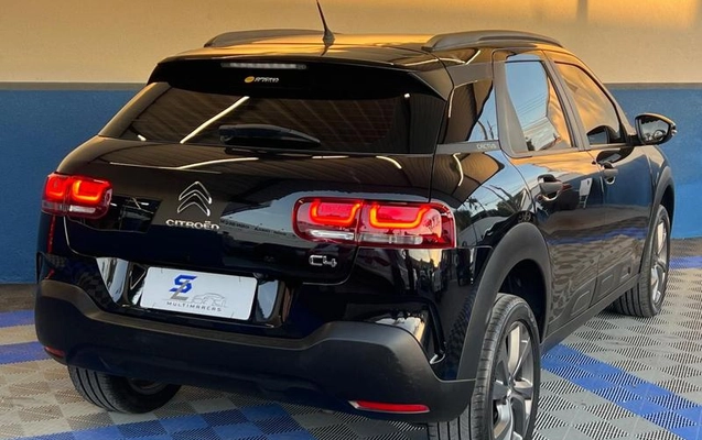 imagem-https://www.socarrao.com.br/sc-vehicle-images-prod/2797355/1789657488659-8303183_8_B_3d89e50b0b.jpeg