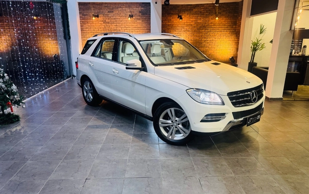 imagem-https://www.socarrao.com.br/sc-vehicle-images-prod/2797356/1784729581435-SU1HXzM1NjAuanBlZw.jpeg