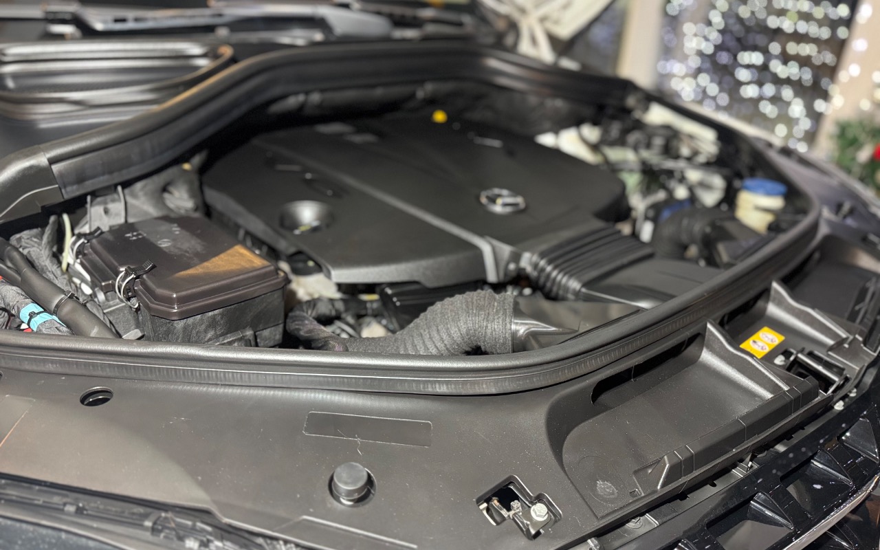 imagem-https://www.socarrao.com.br/sc-vehicle-images-prod/2797356/1784729582785-SU1HXzM2MzguanBlZw.jpeg