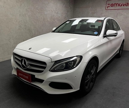 Mercedes-Benz C-250 2018 Branco — foto 1 de 3