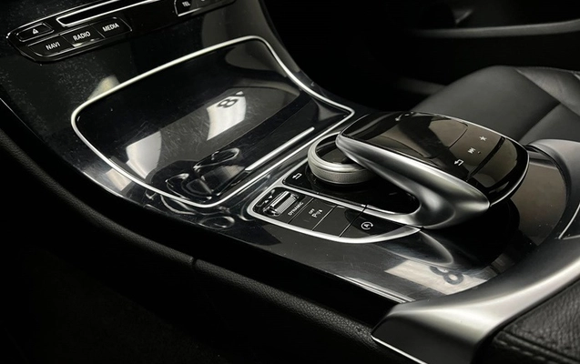 imagem-https://www.socarrao.com.br/sc-vehicle-images-prod/2797447/1788525433913-7be964f0-f859-4fdb-b1d8-28b53b0fdfa0.jpg