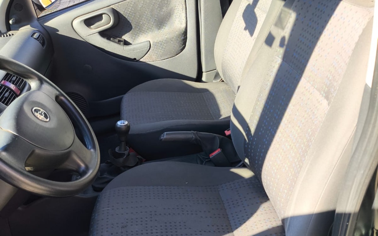 imagem-https://www.socarrao.com.br/sc-vehicle-images-prod/2797687/1784731571147-MmNkZTFmZmItNjY1Mi00NTM1LWEyNjUtOWVlNjkwYmMxOGNmLmpwZw.jpg