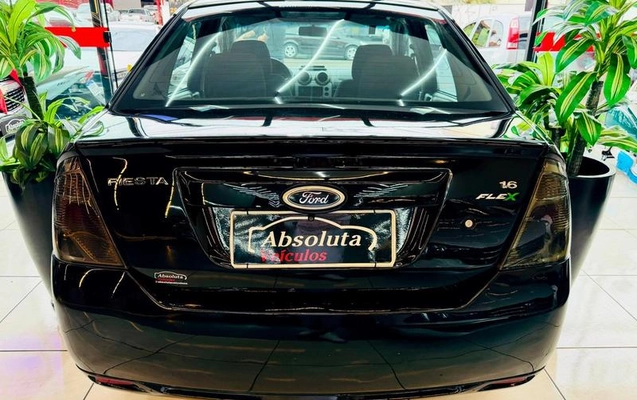 imagem-https://www.socarrao.com.br/sc-vehicle-images-prod/2797984/1790093305988-8217230_2_B_cca7df51a2.jpeg