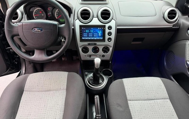imagem-https://www.socarrao.com.br/sc-vehicle-images-prod/2797984/1790093305989-8217230_3_B_3106456133.jpeg