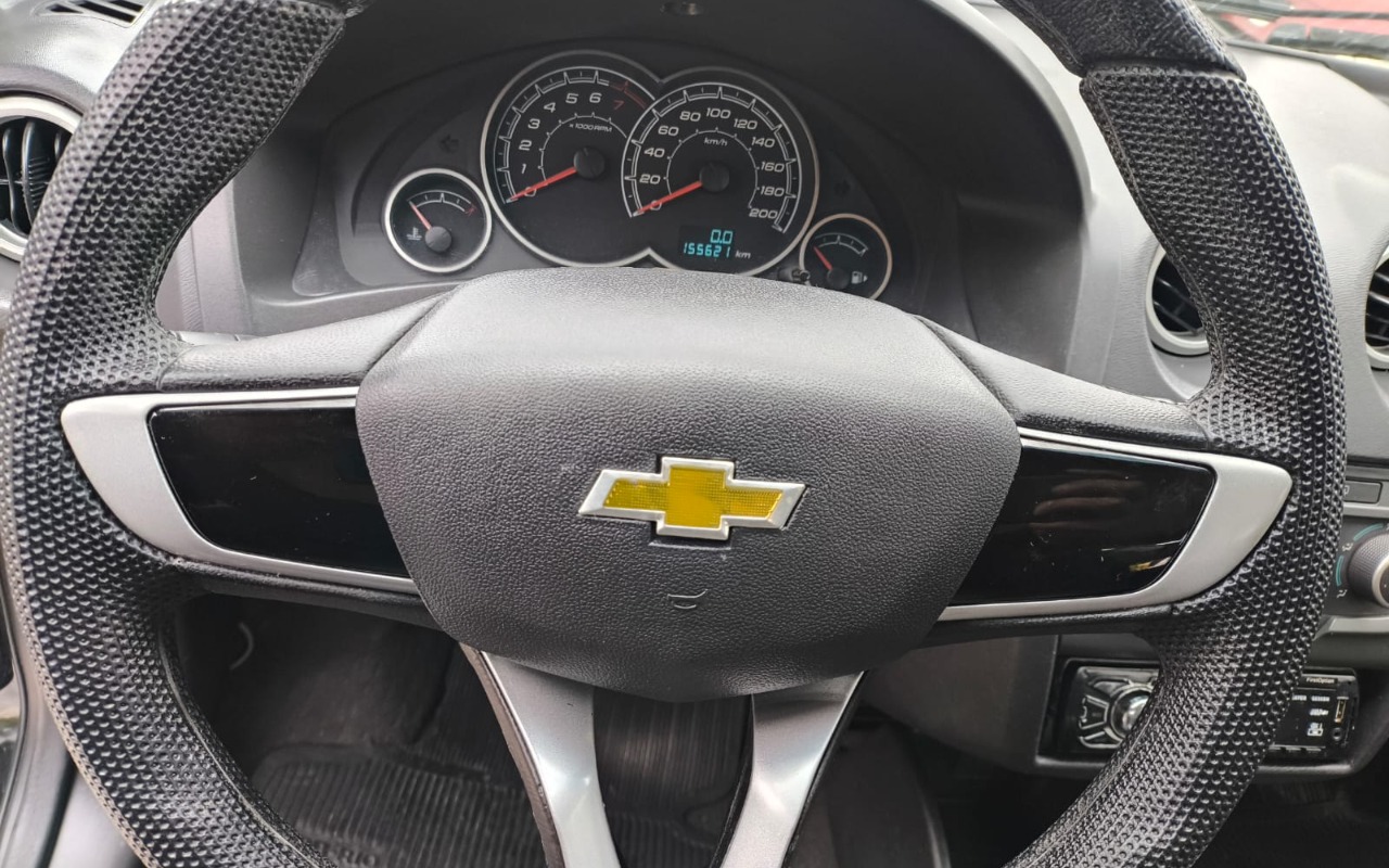 imagem-https://www.socarrao.com.br/sc-vehicle-images-prod/2798078/1784734415266-YzQ2YzJhZWUtNDQ0Zi00NTVhLWIwMzItNzFmMGViODY5YzNhLmpwZw.jpg