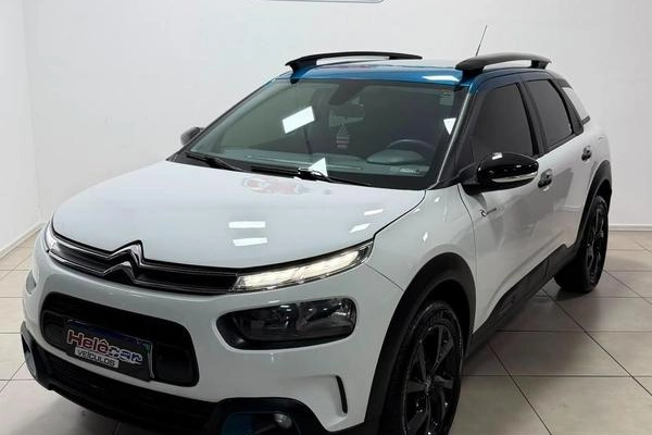 imagem-https://www.socarrao.com.br/sc-vehicle-images-prod/2798525/1787581657269-8304109_1_B_1b43e4e5e8.jpeg