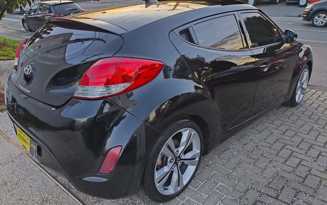 imagem-https://www.socarrao.com.br/sc-vehicle-images-prod/2798796/1784742210664-NTNlNWY2ZjktNzljYy00MTY4LTk2NGQtYTYxMGMzMWRiZWMwLmpwZw.jpg