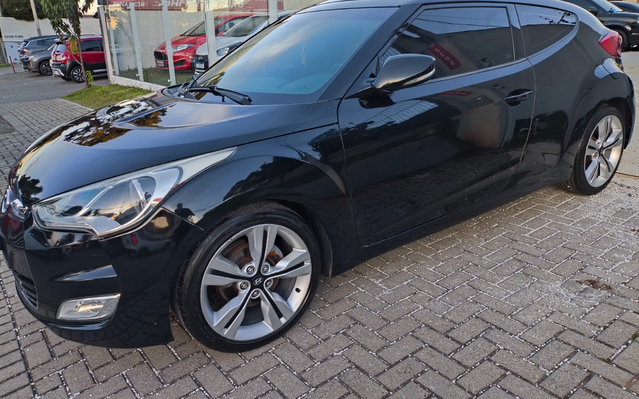imagem-https://www.socarrao.com.br/sc-vehicle-images-prod/2798796/1784742211542-ZjIzYTM1NzAtN2I1My00ZmMzLWI3YjgtNzcwMTA5MWU5YTYxLmpwZw.jpg