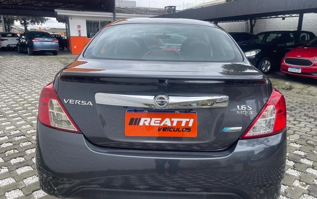 imagem-https://www.socarrao.com.br/sc-vehicle-images-prod/2798899/1789227523946-8281479_8_B_da99866250.jpeg