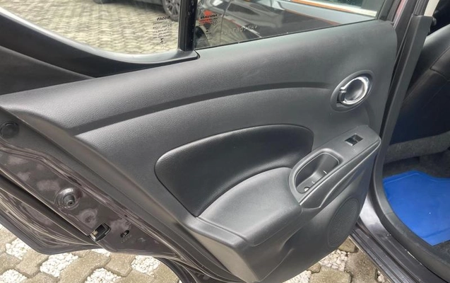 imagem-https://www.socarrao.com.br/sc-vehicle-images-prod/2798899/1789227523948-8281479_14_B_43177f17fd.jpeg