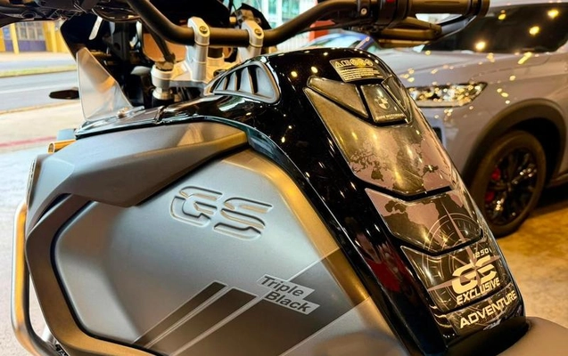 imagem-https://www.socarrao.com.br/sc-vehicle-images-prod/2799081/1789410425423-8304300_10_B_65f1ad5f7b.jpeg