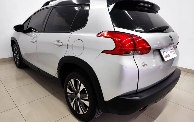 imagem-https://www.socarrao.com.br/sc-vehicle-images-prod/2799573/1786737901626-926aef501e7747aa99a9ebaaa10cc152_1783950825053.jpg