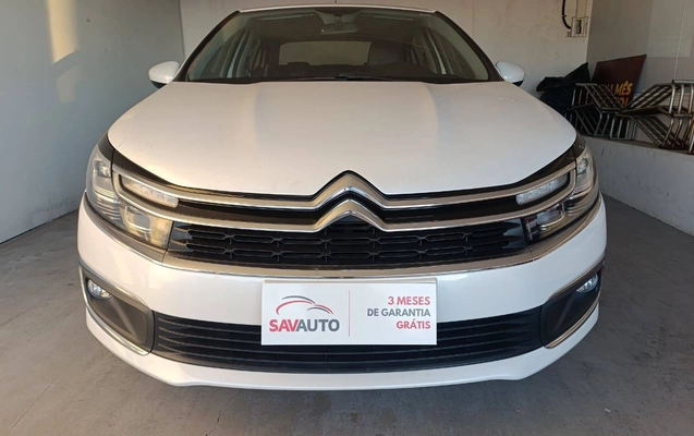 imagem-https://www.socarrao.com.br/sc-vehicle-images-prod/2799589/1786737942533-98b26588aed34ebfbae0ccd60d63e658_1783456045040.jpg