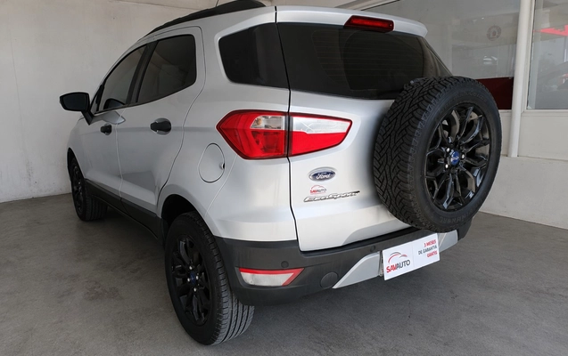 imagem-https://www.socarrao.com.br/sc-vehicle-images-prod/2799626/1786738092781-bd51079742b74fb69a3be73f49e2df7e_1782584752341.jpg