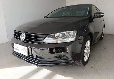 Volkswagen Jetta 2016 Preto — foto 1 de 3