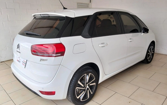 imagem-https://www.socarrao.com.br/sc-vehicle-images-prod/2799708/1786737777768-059c42b964f841568c3b0e0e8b412294_1779979270059.jpg