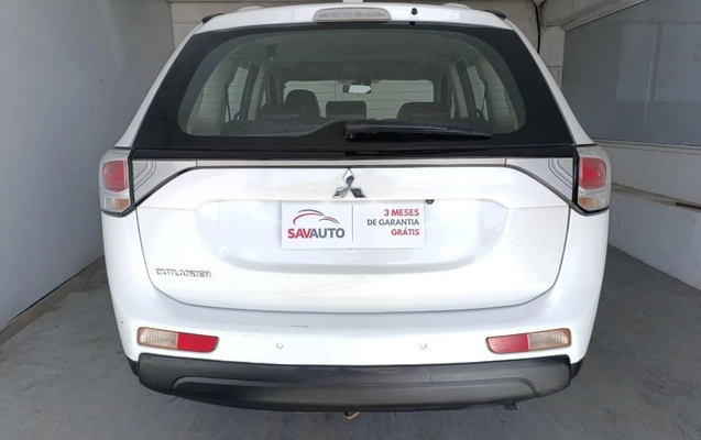 imagem-https://www.socarrao.com.br/sc-vehicle-images-prod/2799715/1786737816136-ce636a276ab94e3eb12fc367d6d4e906_1779474323974.jpg