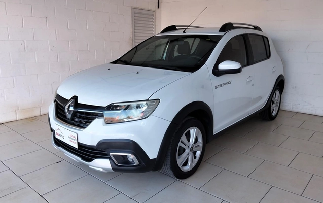 imagem-https://www.socarrao.com.br/sc-vehicle-images-prod/2799726/1786737884606-0d7dc1932e5e40d7897af98159652523_1778599222310.jpg