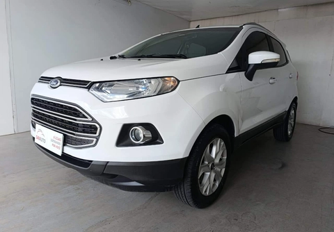 Ford EcoSport 2016 Branco — foto 1 de 3