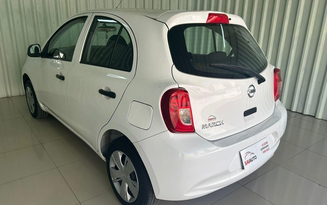 imagem-https://www.socarrao.com.br/sc-vehicle-images-prod/2799773/1786738367089-e384790bd7e44247abd0ec6e9a777949_1774287274015.jpg