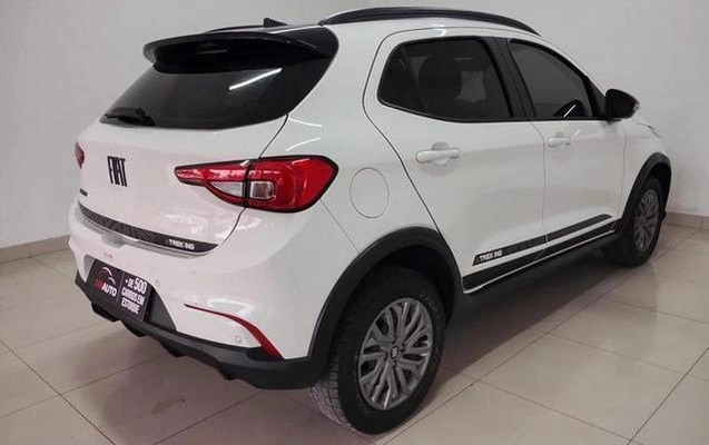 imagem-https://www.socarrao.com.br/sc-vehicle-images-prod/2799828/1786738520507-3b80c07d7ffe461e8dbd191839ebf3b6_1755548509326.jpg