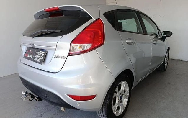 imagem-https://www.socarrao.com.br/sc-vehicle-images-prod/2799833/1786738541877-7f1220d955d245938961db58ce328111_1755559924954.jpg