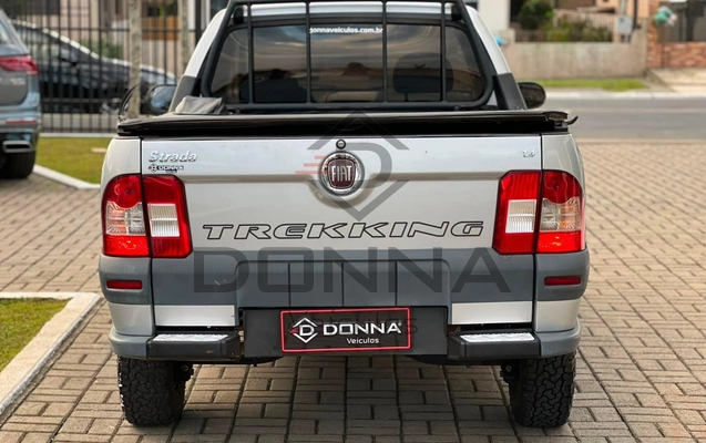 imagem-https://www.socarrao.com.br/sc-vehicle-images-prod/2799847/1784742184383-7cd31bbb62de4422aa78522aa749b1f4_1784742107152.jpg