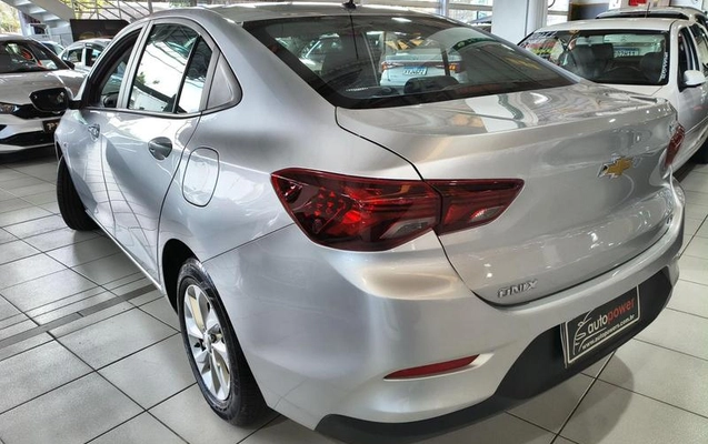 imagem-https://www.socarrao.com.br/sc-vehicle-images-prod/2799857/1785446779545-8304645_10_B_5490e7b379.jpeg