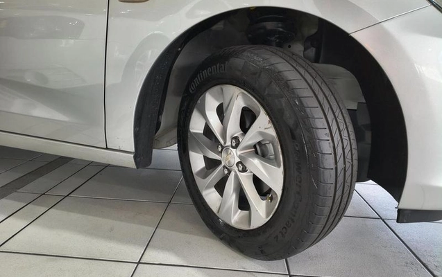 imagem-https://www.socarrao.com.br/sc-vehicle-images-prod/2799857/1785446779547-8304645_1_B_34019117b8.jpeg