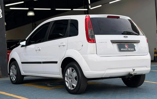 imagem-https://www.socarrao.com.br/sc-vehicle-images-prod/2800027/1787408958689-gb-d6fd970.jpeg